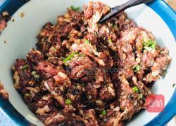 中秋必吃的梅干菜鲜肉月饼,外皮酥脆,内馅鲜香好吃到爆的做法图解11