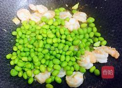 毛豆炒虾仁的做法图解5