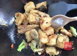 麻辣干煸鱼块的做法图解14