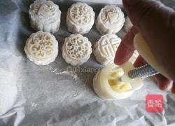 椰香冰皮月饼(绿豆奶黄馅)的做法图解16