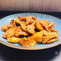 追剧小零食，香辣诱人的鸡胸肉片的做法[图]