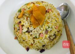 五彩缤纷蛋炒饭的做法图解12