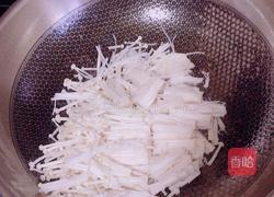 金针菇炒牛肉的做法图解7