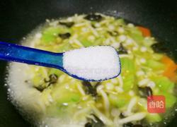 丝瓜木耳菌菇汤的做法图解10