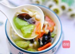 丝瓜木耳菌菇汤的做法图解13
