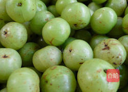 油甘果猪肺汤的做法图解1