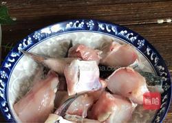 双椒鱼块的做法图解5