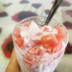 水果谷物酸奶杯的做法[图]