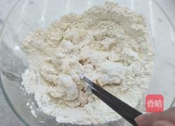 一口就掉酥的榨菜鲜肉月饼的做法图解2