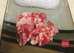 肥牛炒西红柿粉丝的做法图解2