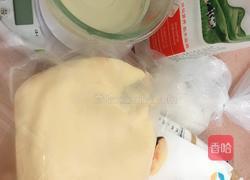 牛奶曲奇饼干的做法图解1