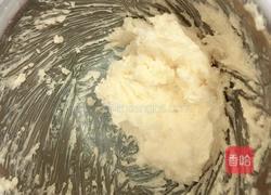 牛奶曲奇饼干的做法图解2