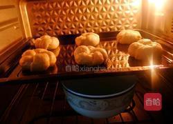 葱香海苔肉松面包的做法图解15