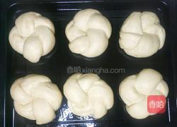 葱香海苔肉松面包的做法图解16