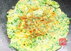 韭菜鸡蛋饼的做法图解6