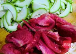 西红柿炒西葫芦的做法图解2