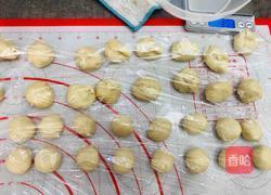 酥到掉渣的豆沙蛋黄酥,你要来一个吗?的做法图解10