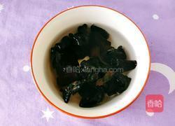 鱿鱼木耳炒黄瓜的做法图解2