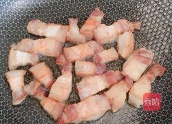 板栗红烧肉的做法图解4