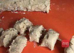 莲蓉肉松蛋黄酥的做法图解9