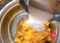 蜜豆南瓜饼的做法图解5