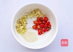 凉拌香辣藕片的做法图解3