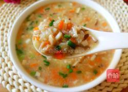 香菇胡萝卜鸡肉粥的做法图解2