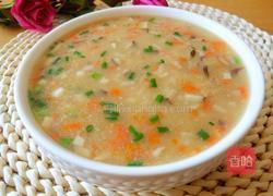 香菇胡萝卜鸡肉粥的做法图解1