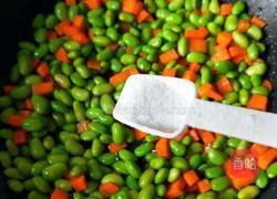 毛豆米炒鸡丁的做法图解10