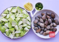 丝瓜花甲汤的做法图解2