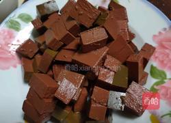 虾滑炒鸭血的做法图解3