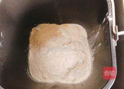 培根香葱手撒包的做法图解2