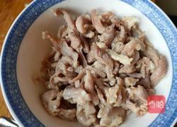 茭白毛豆炒肉丝的做法图解5