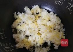桃胶银耳莲子汤的做法图解5