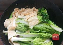 小白菜炒豆筋的做法图解4