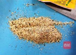 宝宝辅食——坚果碎司康饼干的做法图解1