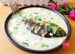 鲫鱼豆腐汤的做法图解15