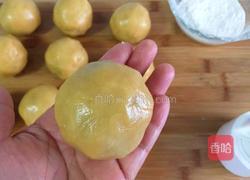 广式五仁月饼的做法图解7