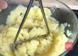 椰蓉土豆丸的做法图解3