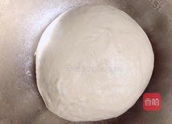 虾仁干酪迷你披萨(10厘米)的做法图解2