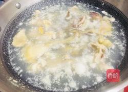 松茸鸡汤的做法图解2