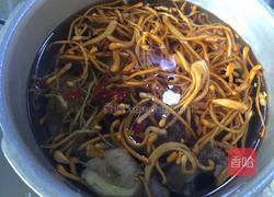 虫草花参须鸡汤的做法图解9