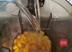 南瓜小米浓汤的做法图解7