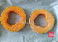 太阳蛋烤南瓜圈的做法图解3