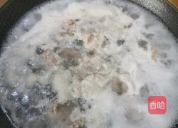 雪莲果排骨汤的做法图解3