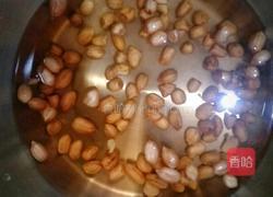红薯糯米花生粥的做法图解2