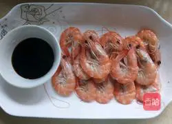 Illustration of how to make boiled shrimps 4