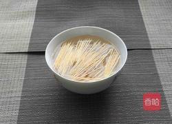 安式牙签牛肉的做法图解3