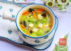 丝瓜豆腐木耳汤的做法图解11