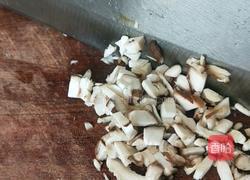 香菇猪肉儿童肠的做法图解2